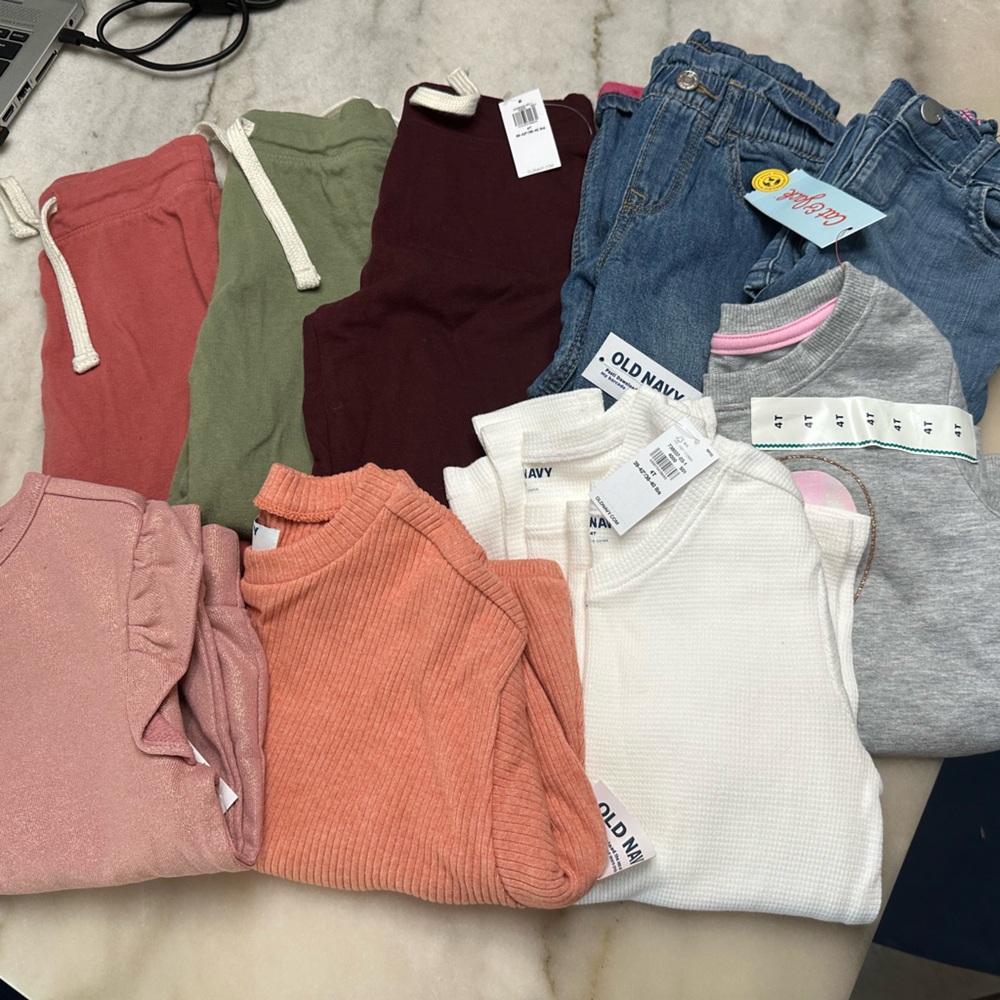 Toddler girls 10 piece bundle